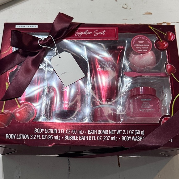 Wild Cherry Bath & Body Set - Red - Picture 1 of 2